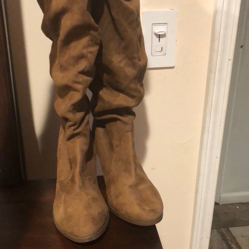 Qupid boots size 9